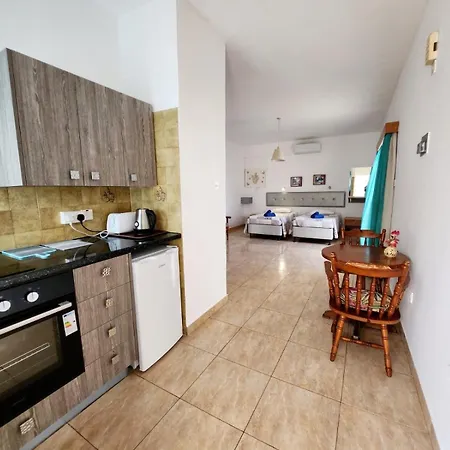 Florence Apart-hotel 2*