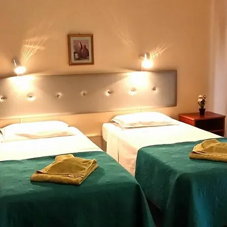 Hotel apartamentowy Florence 2*